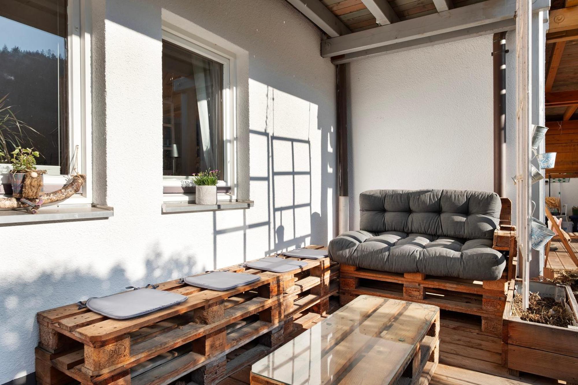Ruhige Schwarzwald Ferienwohnung Buchenbach  Εξωτερικό φωτογραφία